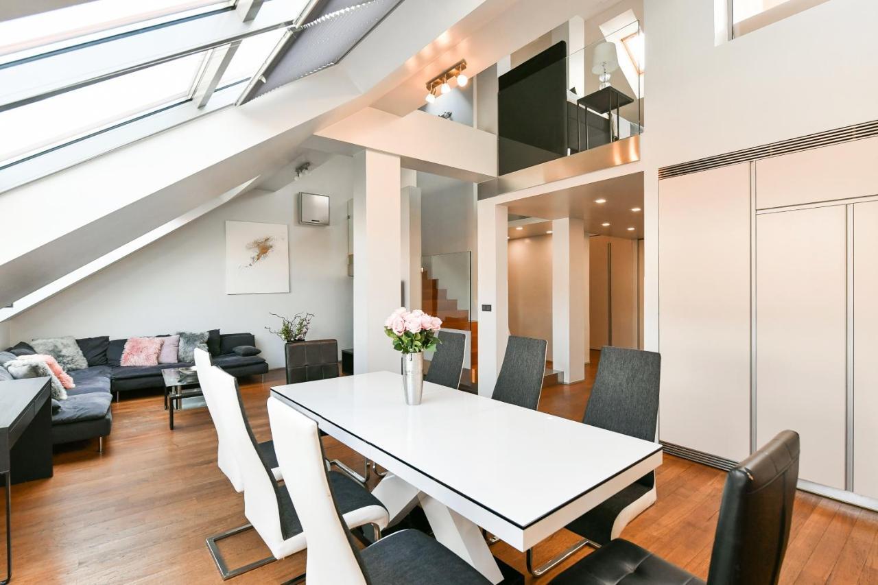 Luxury Central Duplex With Terrace Praga Exterior foto